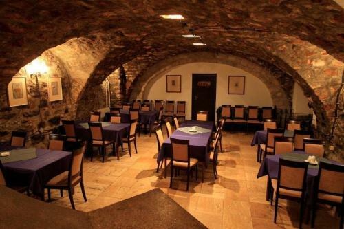 Hotel Teleki-degenfeld Kast�lysz�ll�
