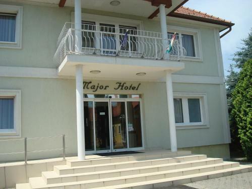 Major Hotel �s Pal�c Apartmanh�z