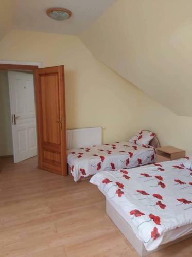 Hostal Forr�s Vend�gh�z