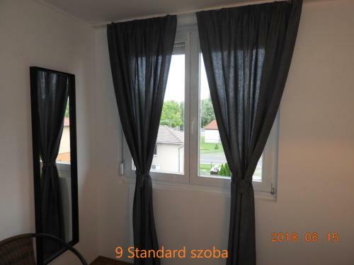 Hostal Joga Inn & Room