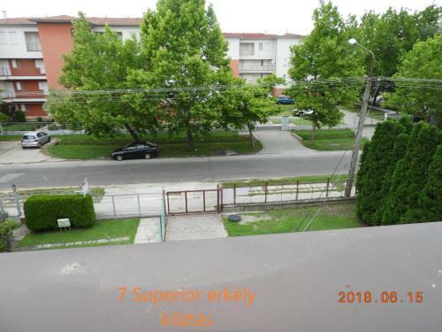 Hostal Joga Inn & Room