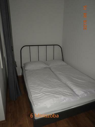 Hostal Joga Inn & Room