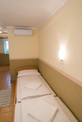 Hostal Taverna Panzi�