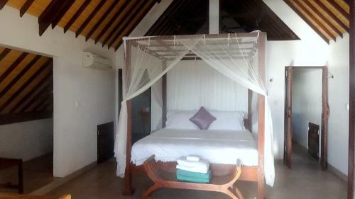 Melasti Beach Bungalows