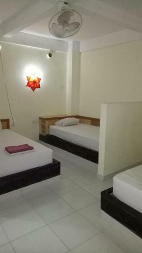 Hostal Amed Stop Inn