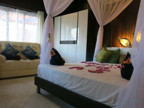 Hostal The Horizon Bungalows