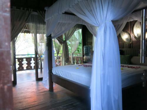 Hostal The Horizon Bungalows