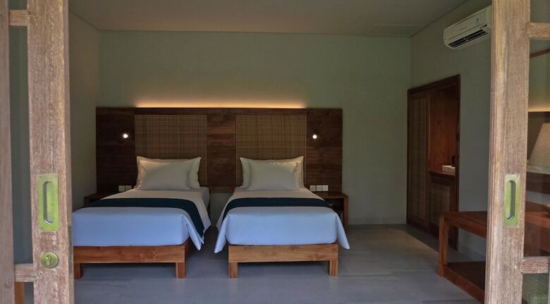 Hotel Umadewi Surf & Suites