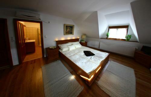 Hostal Wekler Csal�di Pinc�szet �s Panzi�