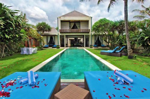 Villa Samudra Luxury Beachfront