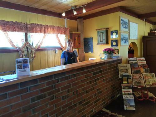 Torsetlia Hotel