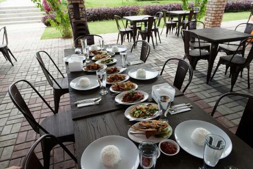 Hostal Desa Wisata Ekang