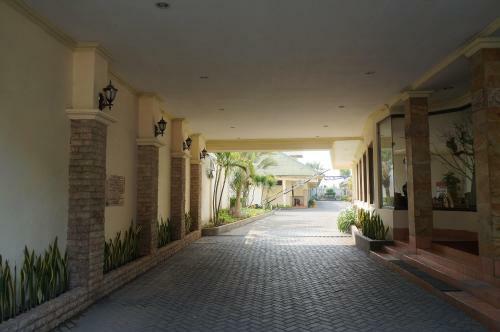 Adisurya Hotel
