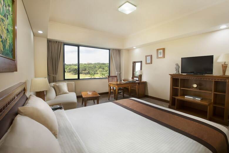 Puri Kiic Golf View Hotel