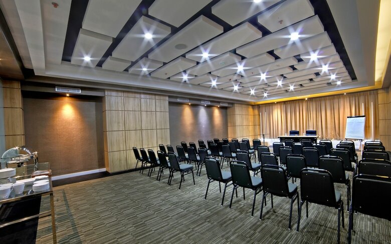 Brits Hotel Karawang