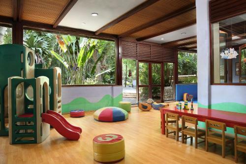 Hotel Aryaduta Lippo Village