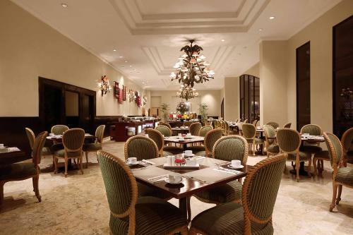 Hotel Aryaduta Lippo Village