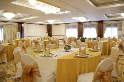 Hotel Aryaduta Lippo Village