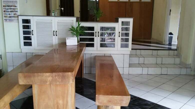Hostal Entire Raffles Villa