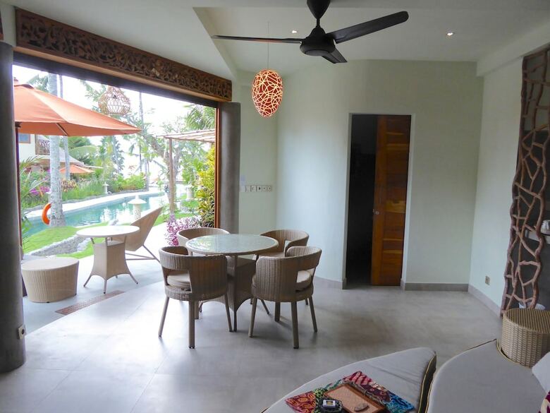 Hotel Puri Dajuma Villas