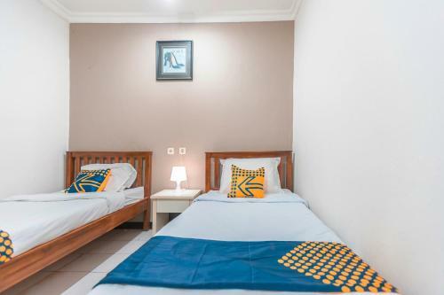 Hotel Spot On 2033 Kayumanis Residence Syariah