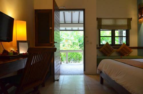 Hotel Cocotinos Sekotong Lombok