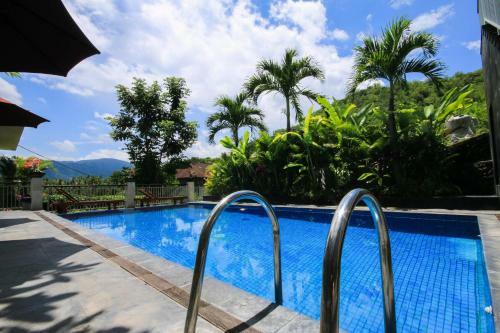 Hotel Dewi Villa