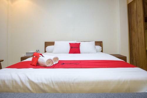 Hostal Reddoorz @ Letjend S. Parman Pacitan