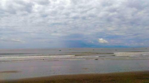Hostal The Anara Surfing Camp