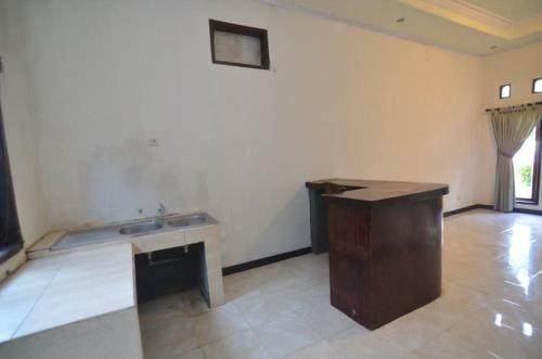 Puri Itoma Hotel And Restaurant