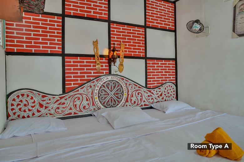 Hostal Marysca Guesthouse