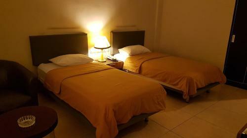 Crown Hotel