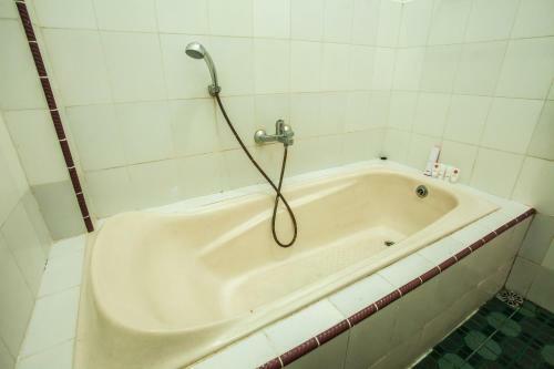 Oyo 1140 Hotel Tresya Tanjung Balai