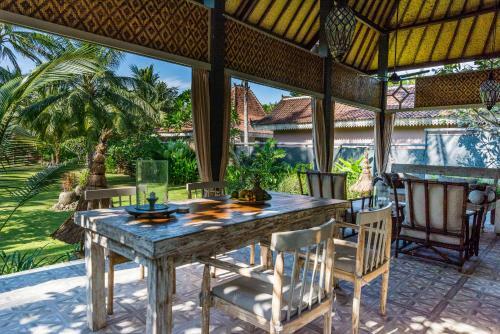 The Beach Villa