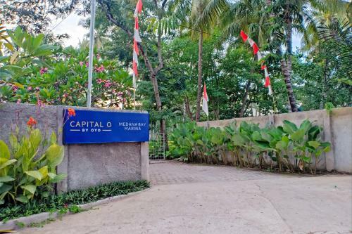 Hotel Capital O 2796 Medana Bay Marina