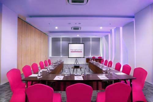 Favehotel Subang