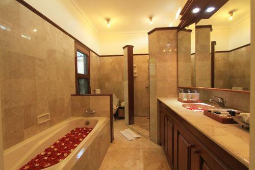 Bali Diamond Estates & Villas