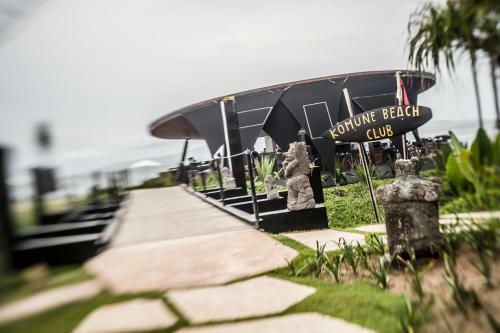 Hotel Komune Resort & Beach Club Bali
