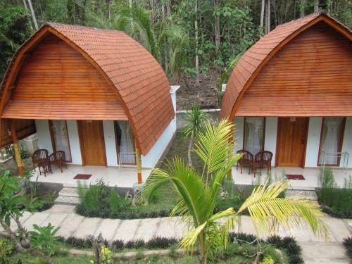 Hotel Komurd Lavender Bungalow