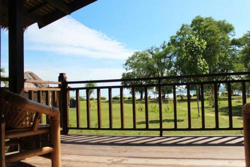 Hostal Thamarind Resort Gili Gede