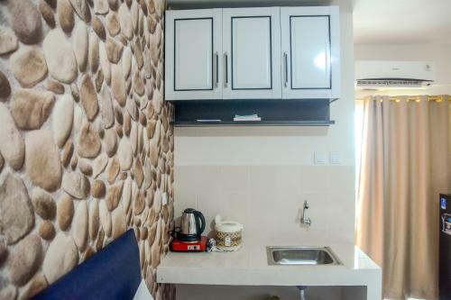 Cozy Studio Apartment @ Cinere Resort By Travelio