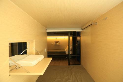 Albergue Innbox Capsule Hotel