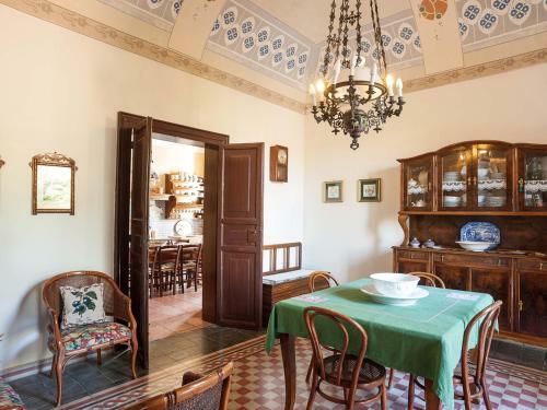 Trombatore Villa Sleeps 6 Pool Air Con Wifi T747581