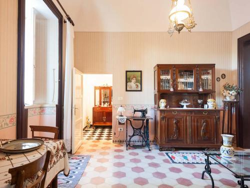Trombatore Villa Sleeps 6 Pool Air Con Wifi T747581
