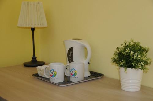 Color House Malpensa B&B