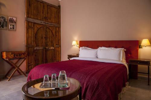 Hostal Azalai Desert Lodge