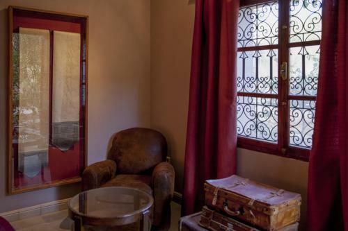 Hostal Azalai Desert Lodge
