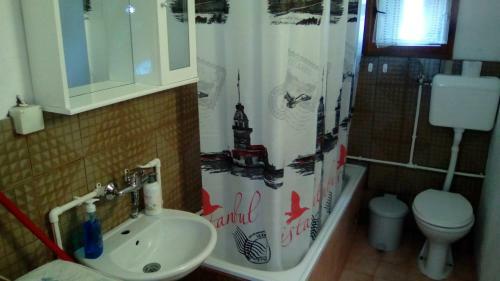 Hostal Guest House Rg