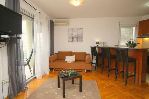 Apartamento Sunrise Sea View App