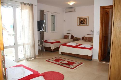 Hostal Guest House Villa Alea